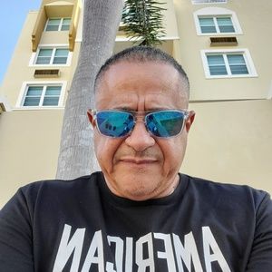 Meet your Posher, Pedro